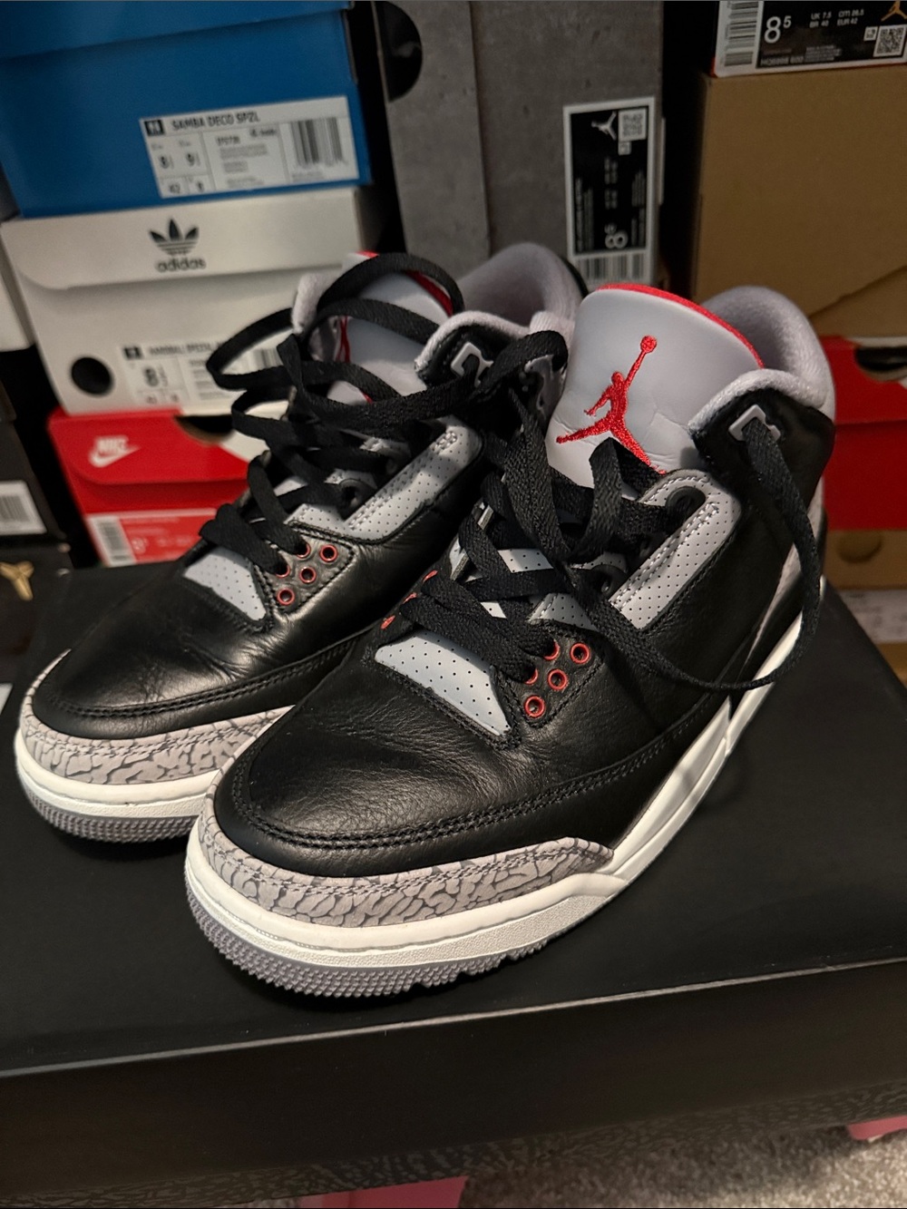 Jordan 3 Black/Gray/Red Retro Basketball Sneakers